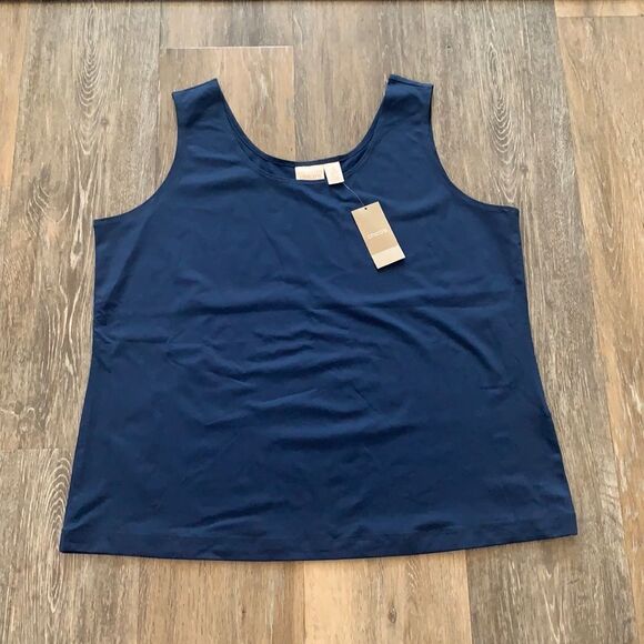 Chico's Microfiber Tank Top size 3 - Picture 2 of 5